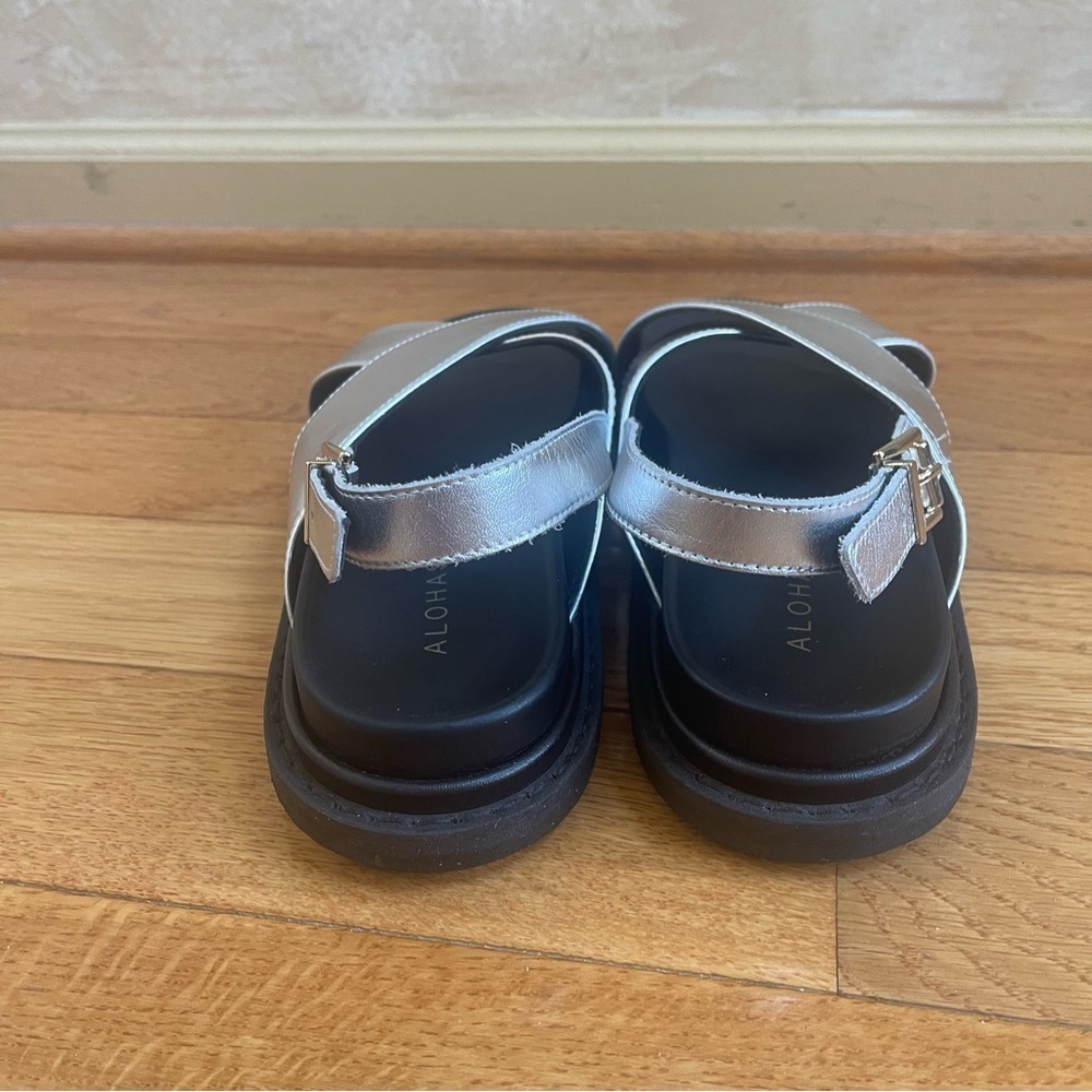 ALOHAS Marshmallow Shimmer Metallic Silver Leather Chunky Sandals Sz 39 EU - Picture 6 of 13